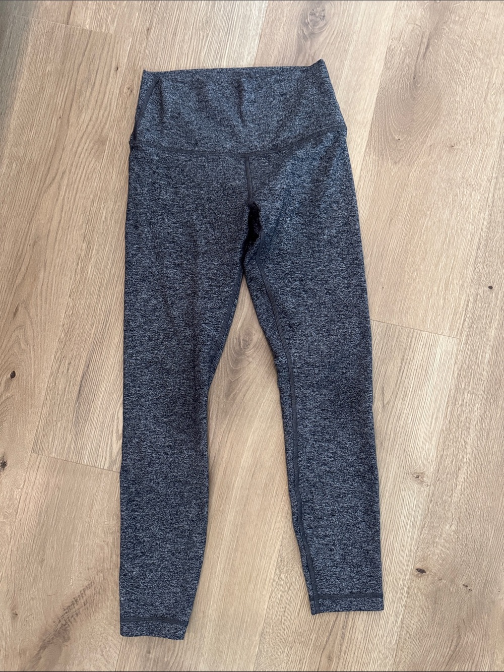 Lulu Lemon Girls' High-Waist Heathered Gray Leggings size 4